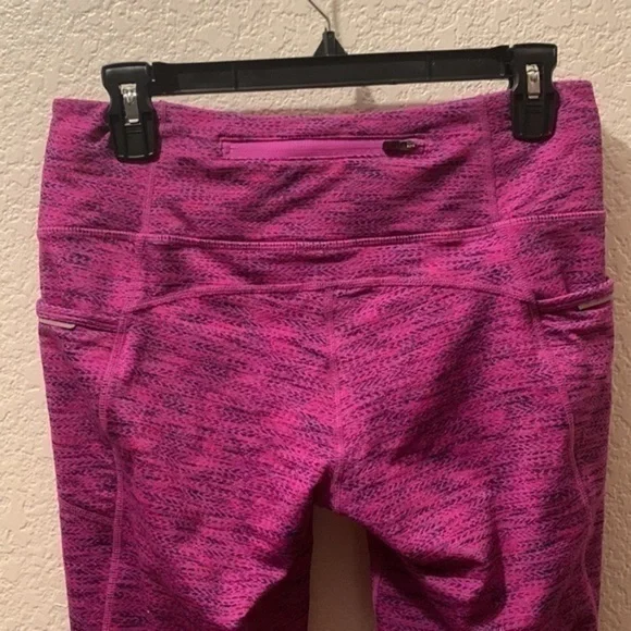 MPG Small workout Capri pants - Picture 8 of 8